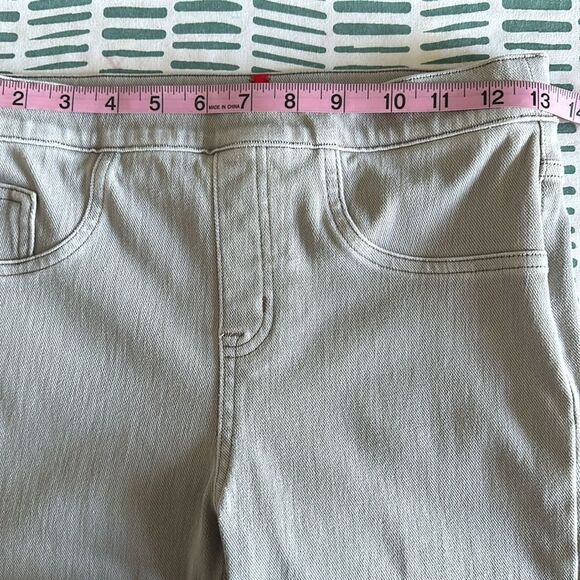 SPANX Pull On Denim Jeggings Jeans Light Gray Wash Size Small - Picture 5 of 7